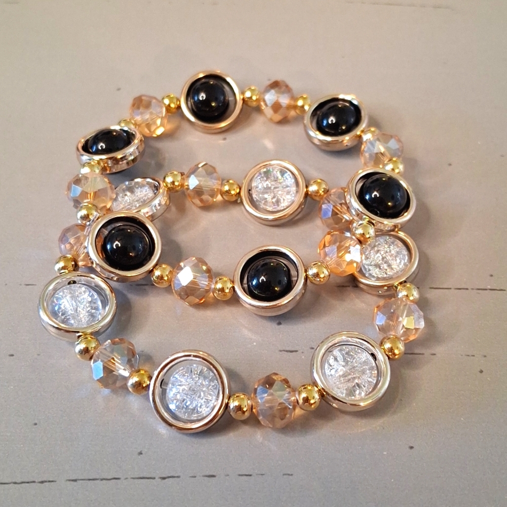 Elegant Gold & Black Beaded Bracelet